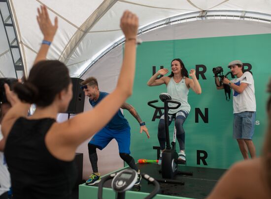 Yelena Isinbaeva holds open training