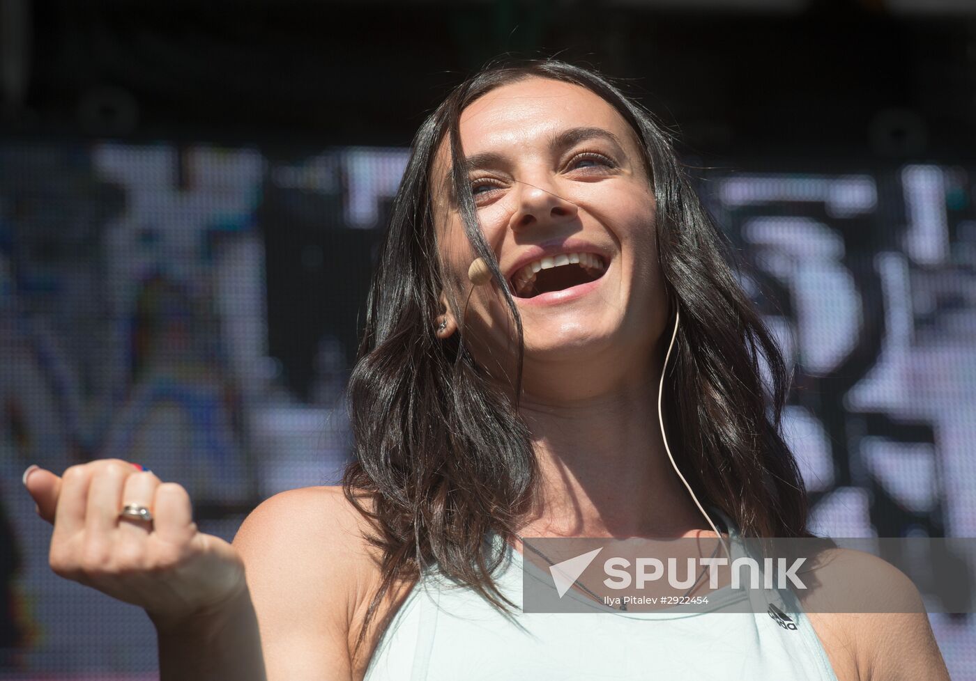 Yelena Isinbaeva holds open training