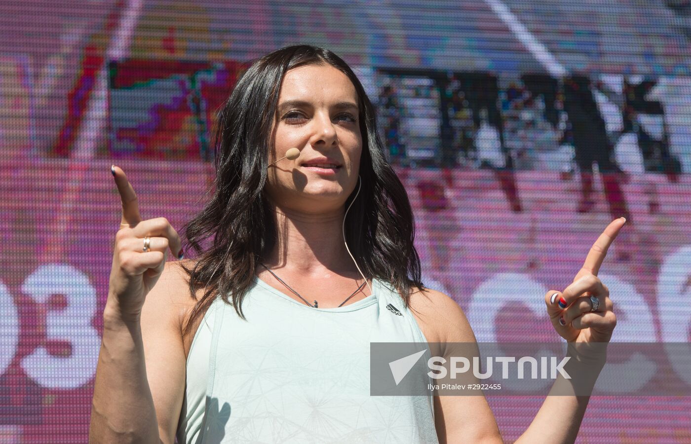Yelena Isinbaeva holds open training