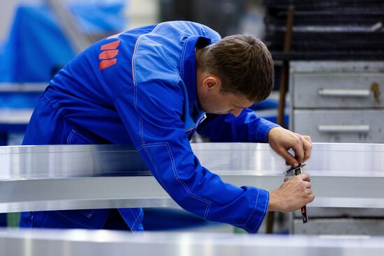 Russian Defense Minister Sergey Shoigu visits Krasnoyarsk machine-building plant