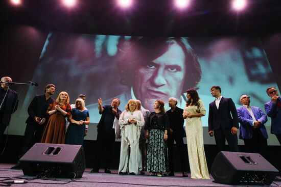 Gérard Depardieu culture center opens in Saransk