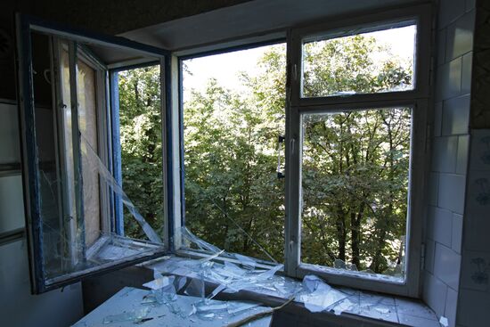 Damage caused by the Ukrainian security forces' shelling of the Kuibyshev district of Donetsk
