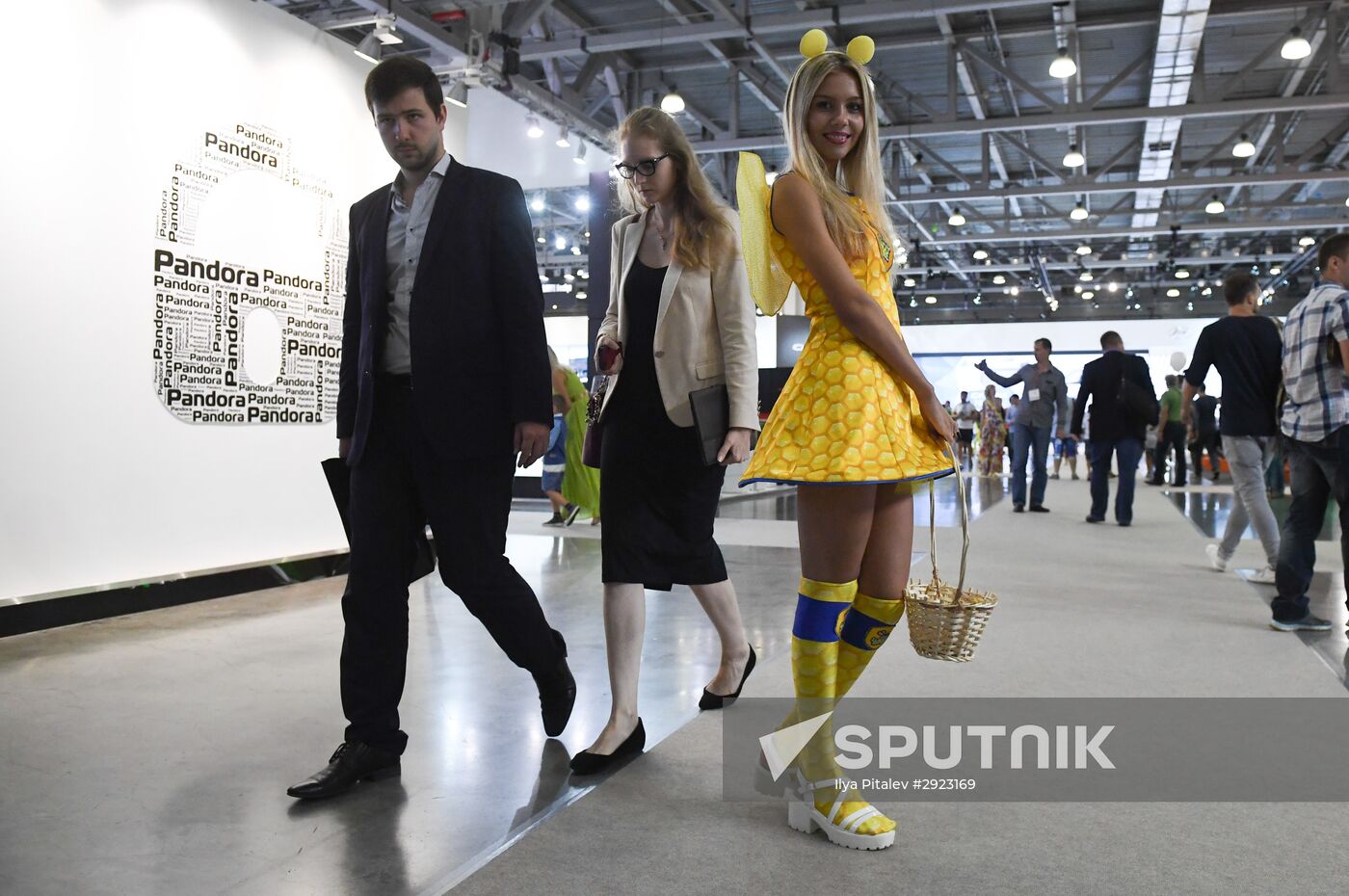 Moscow International Automobile Salon wraps up