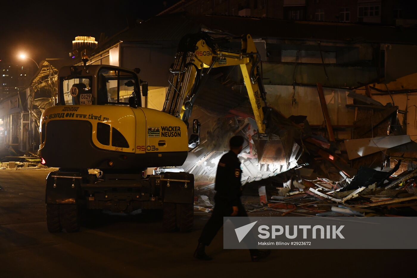 Demolition of unauthorized buildings continues in Moscow