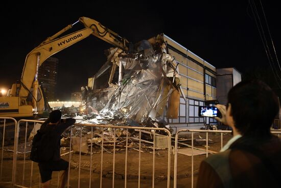 Demolition of unauthorized buildings continues in Moscow