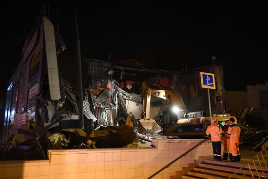 Demolition of unauthorized buildings continues in Moscow