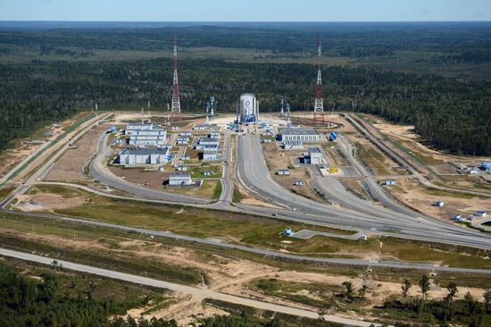Dmitry Rogozin visits the Vostochny Space Launch Center