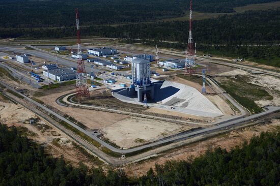 Dmitry Rogozin visits the Vostochny Space Launch Center