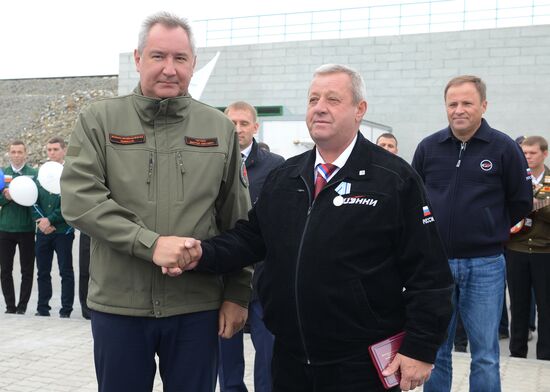 Dmitry Rogozin visits the Vostochny Space Launch Center