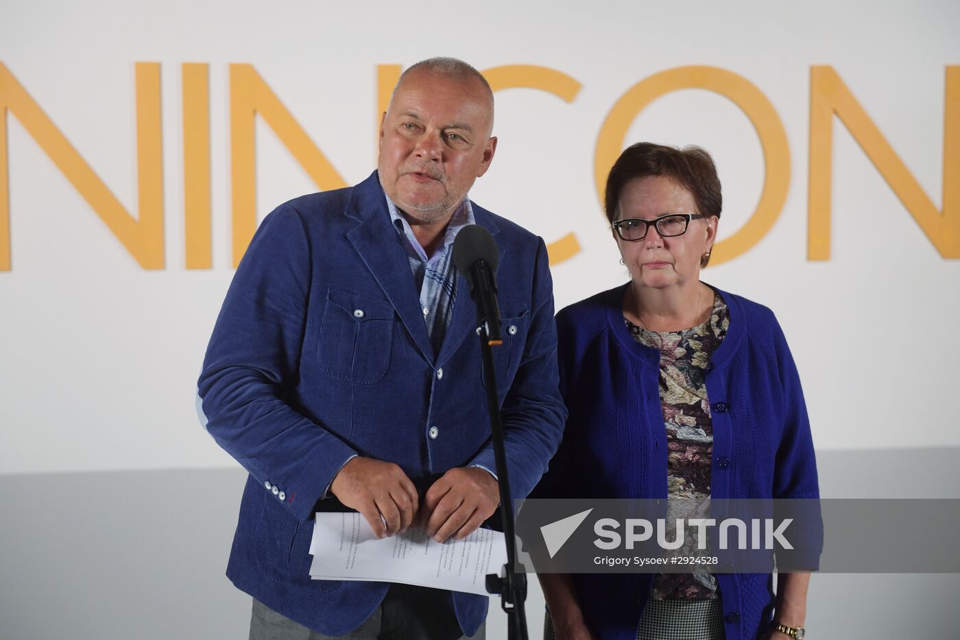 Exhibition of winners of Andrei Stenin international press photo contest opens in Moscow