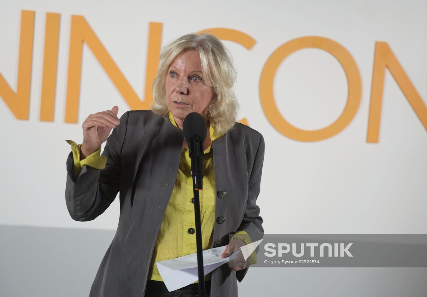 Exhibition of photos by Andrei Stenin International Press Photo Contest winners opens in Moscow