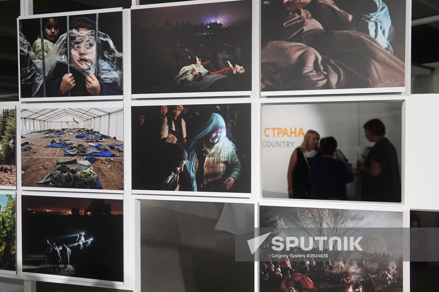 Exhibition of winners of Andrei Stenin international press photo contest opens in Moscow