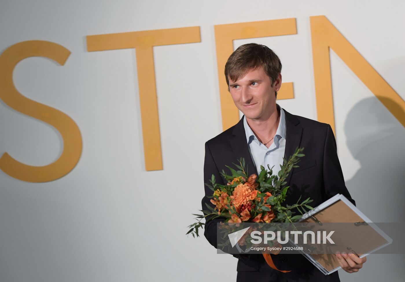 Exhibition of photos by Andrei Stenin International Press Photo Contest winners opens in Moscow