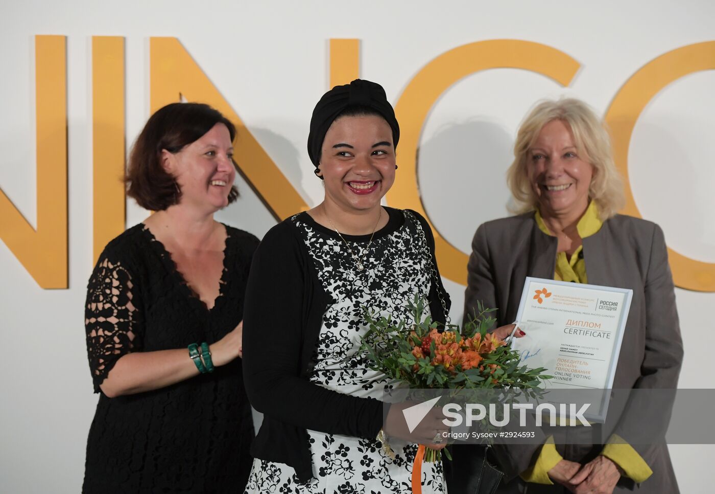 Exhibition of photos by Andrei Stenin International Press Photo Contest winners opens in Moscow
