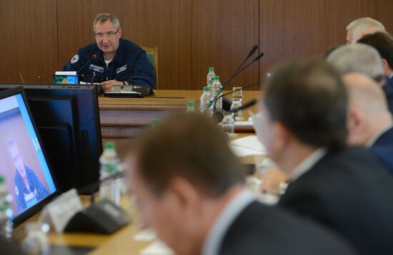 Dmitry Rogozin conducts working trip to Yuzhno-Sakhalinsk