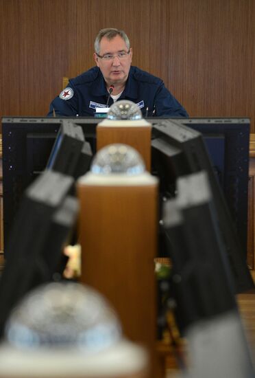 Dmitry Rogozin conducts working trip to Yuzhno-Sakhalinsk