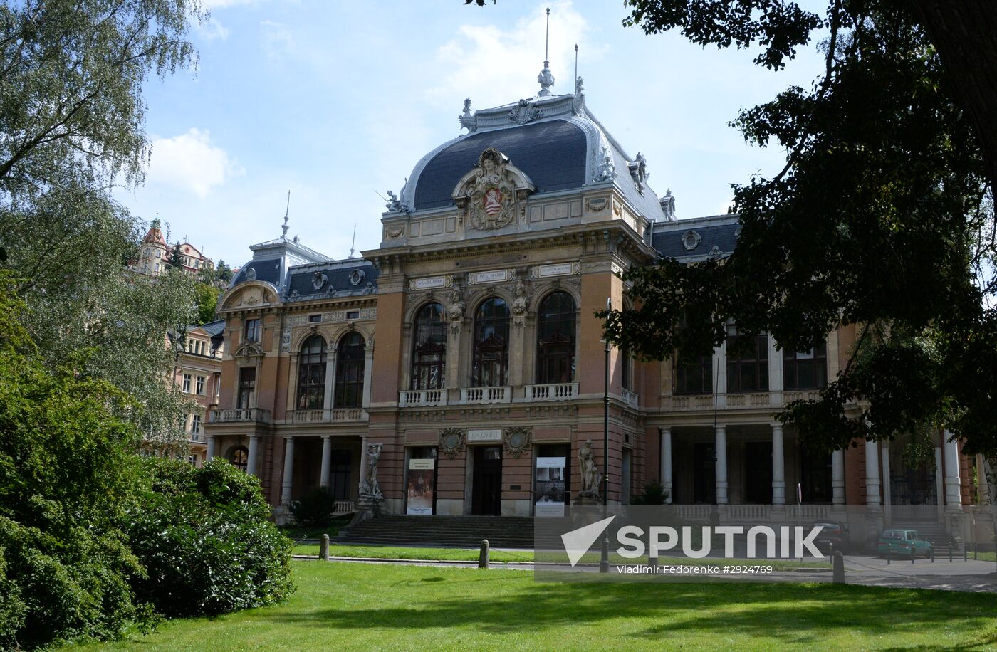 Cities of the world. Karlovy Vary