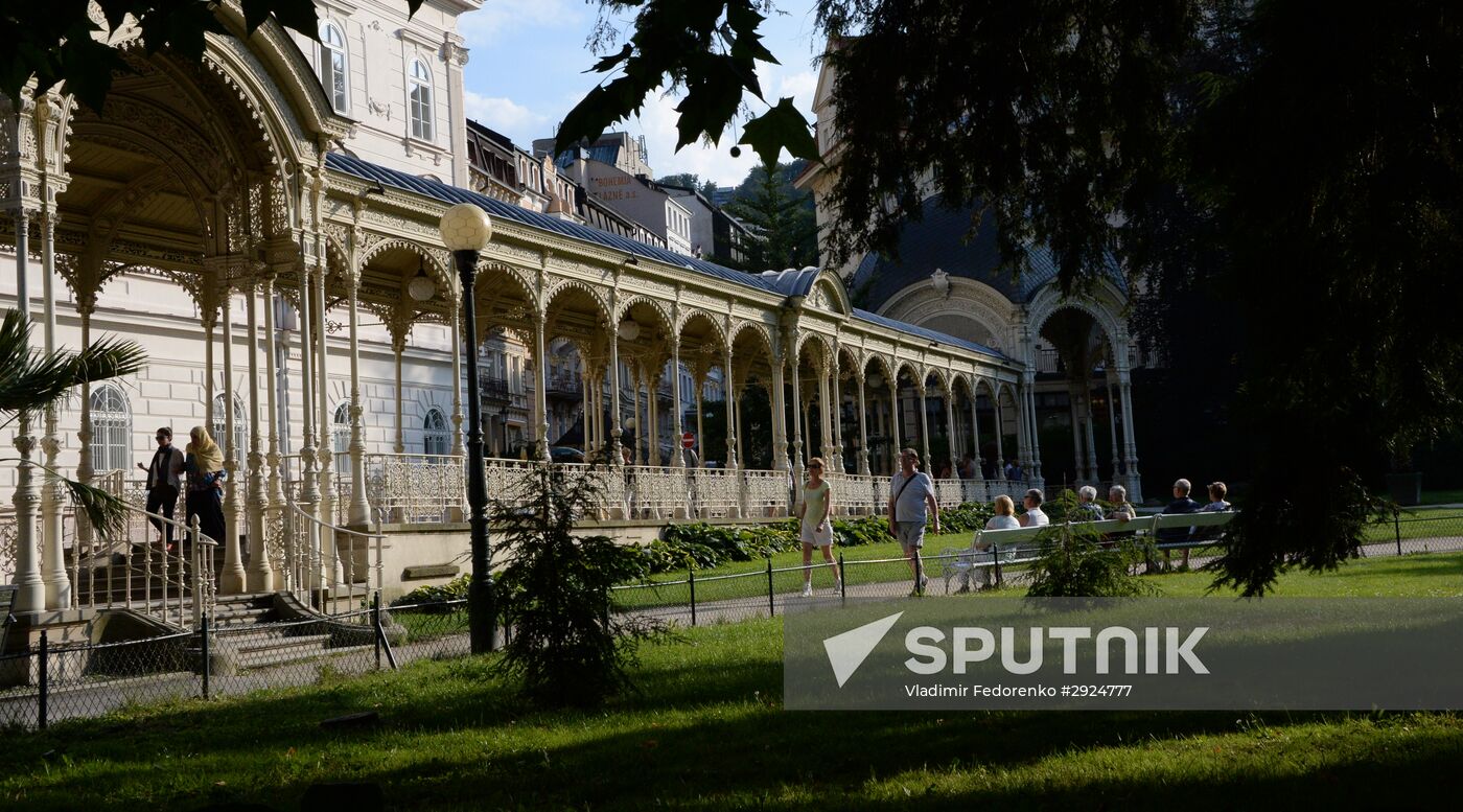 Cities of the world. Karlovy Vary