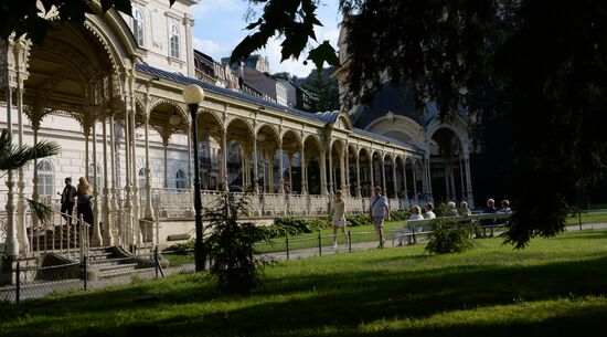 Cities of the world. Karlovy Vary