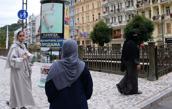Cities of the world. Karlovy Vary