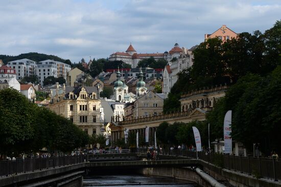 Cities of the world. Karlovy Vary