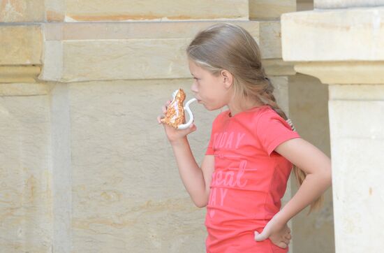 Cities of the world. Karlovy Vary