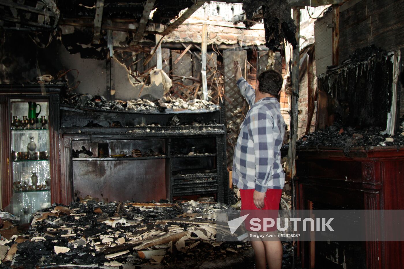 Aftermath of shelling Yasinovataya town