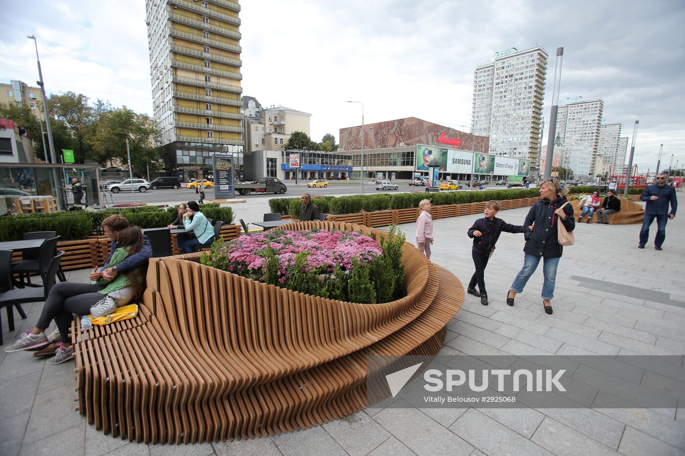 Novy Arbat Street after renovation