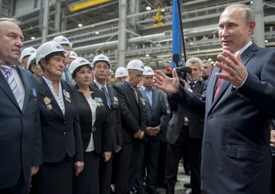 Vladimir Putin visits Far Eastern Federal District