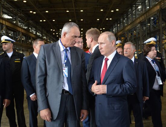 Vladimir Putin visits Far Eastern Federal District