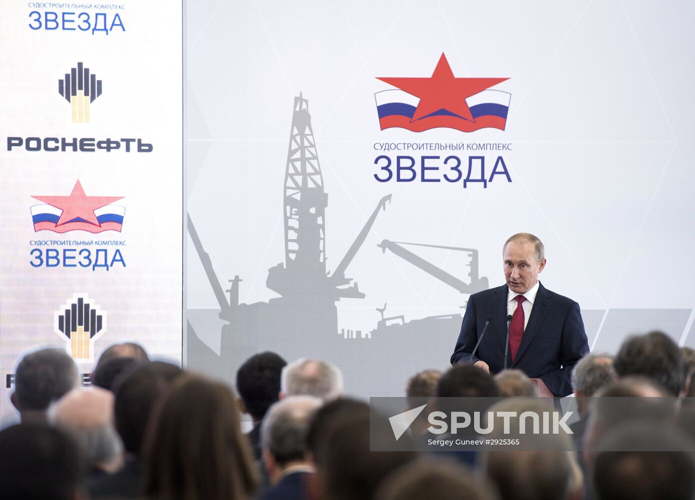 Vladimir Putin visits Far Eastern Federal District