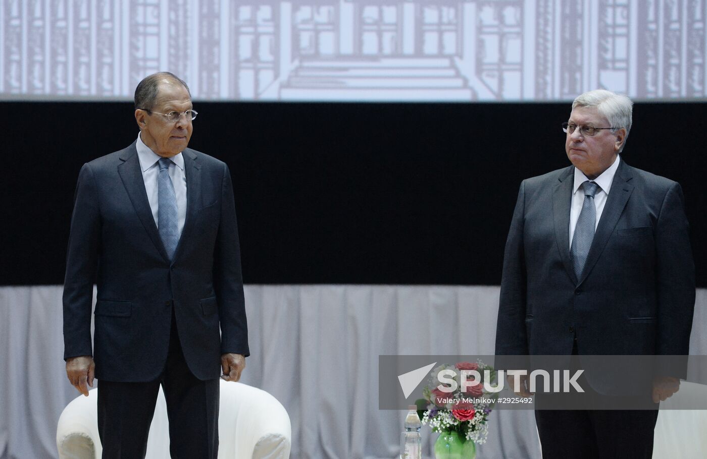 Foreign Minister Sergey Lavrov meets MGIMO students and faculty