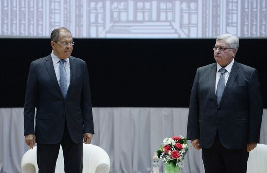 Foreign Minister Sergey Lavrov meets MGIMO students and faculty