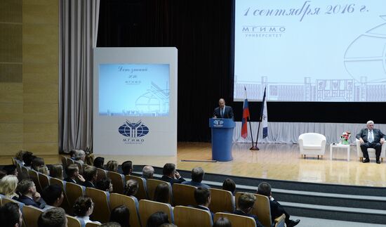 Foreign Minister Sergey Lavrov meets MGIMO students and faculty