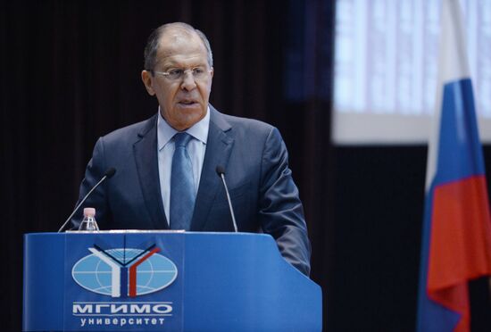 Foreign Minister Sergey Lavrov meets MGIMO students and faculty