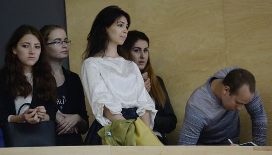 Foreign Minister Sergey Lavrov meets MGIMO students and faculty