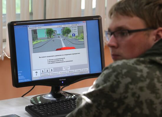 Theoretical and practical lessons at DOSAAF driving school