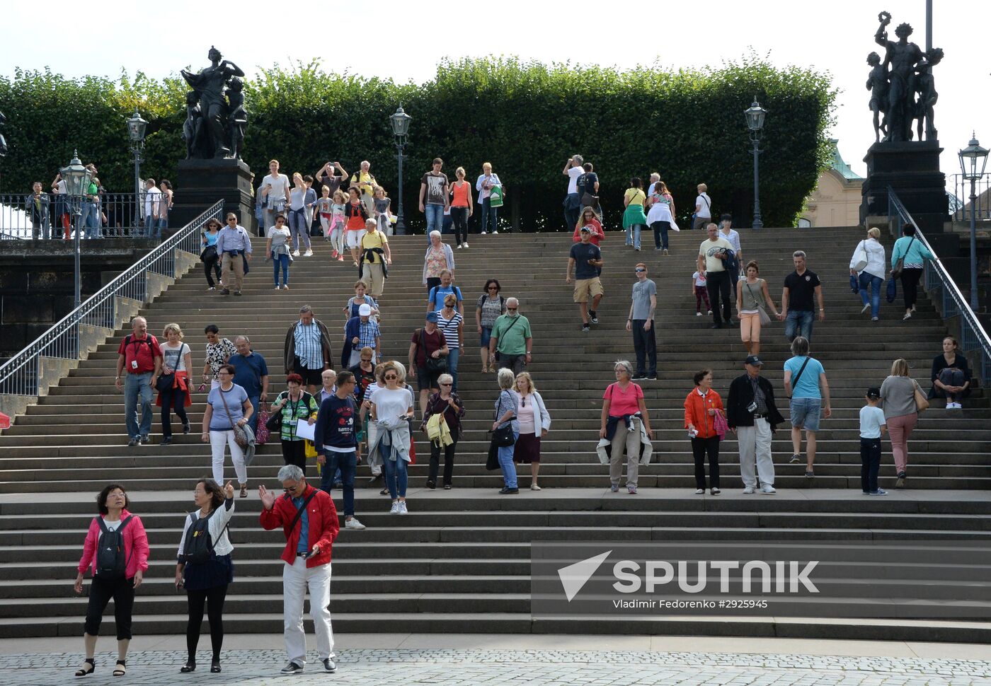 Cities of the world. Dresden.