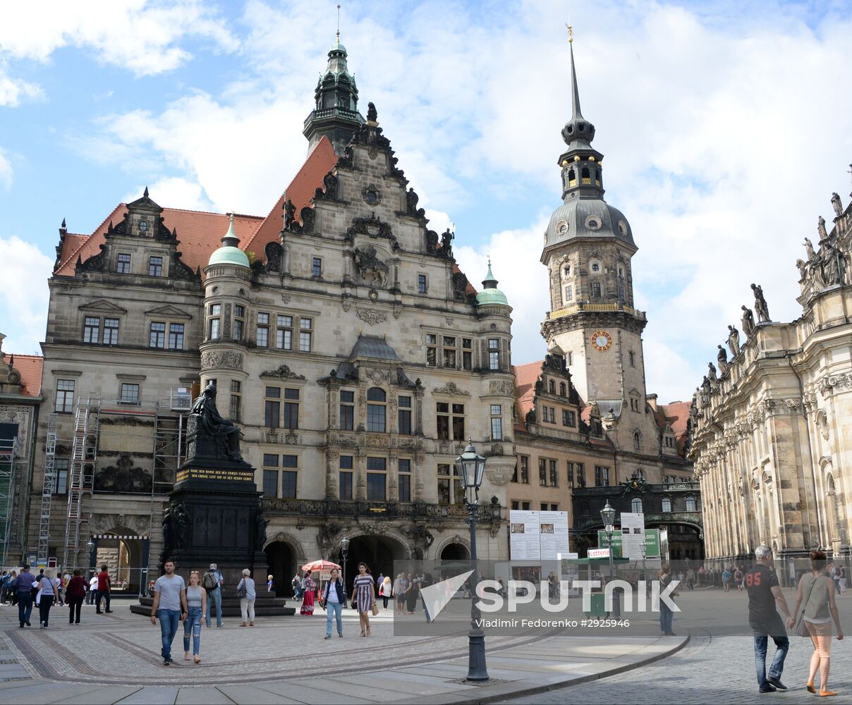 Cities of the world. Dresden.