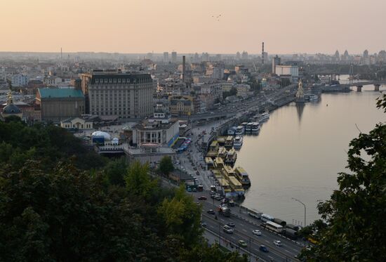 Cities of the world. Kiev