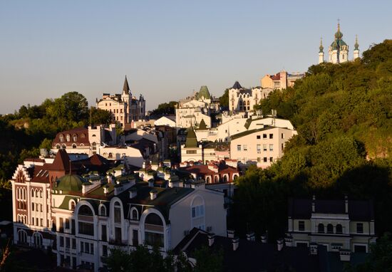 Cities of the world. Kiev