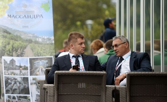 Eastern Economic Forum. Day one