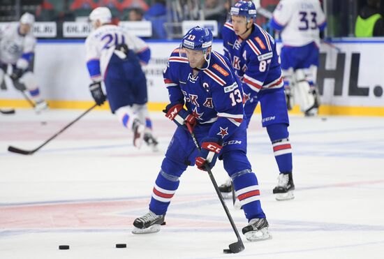 Kontinental Hockey League. SKA vs. Lada