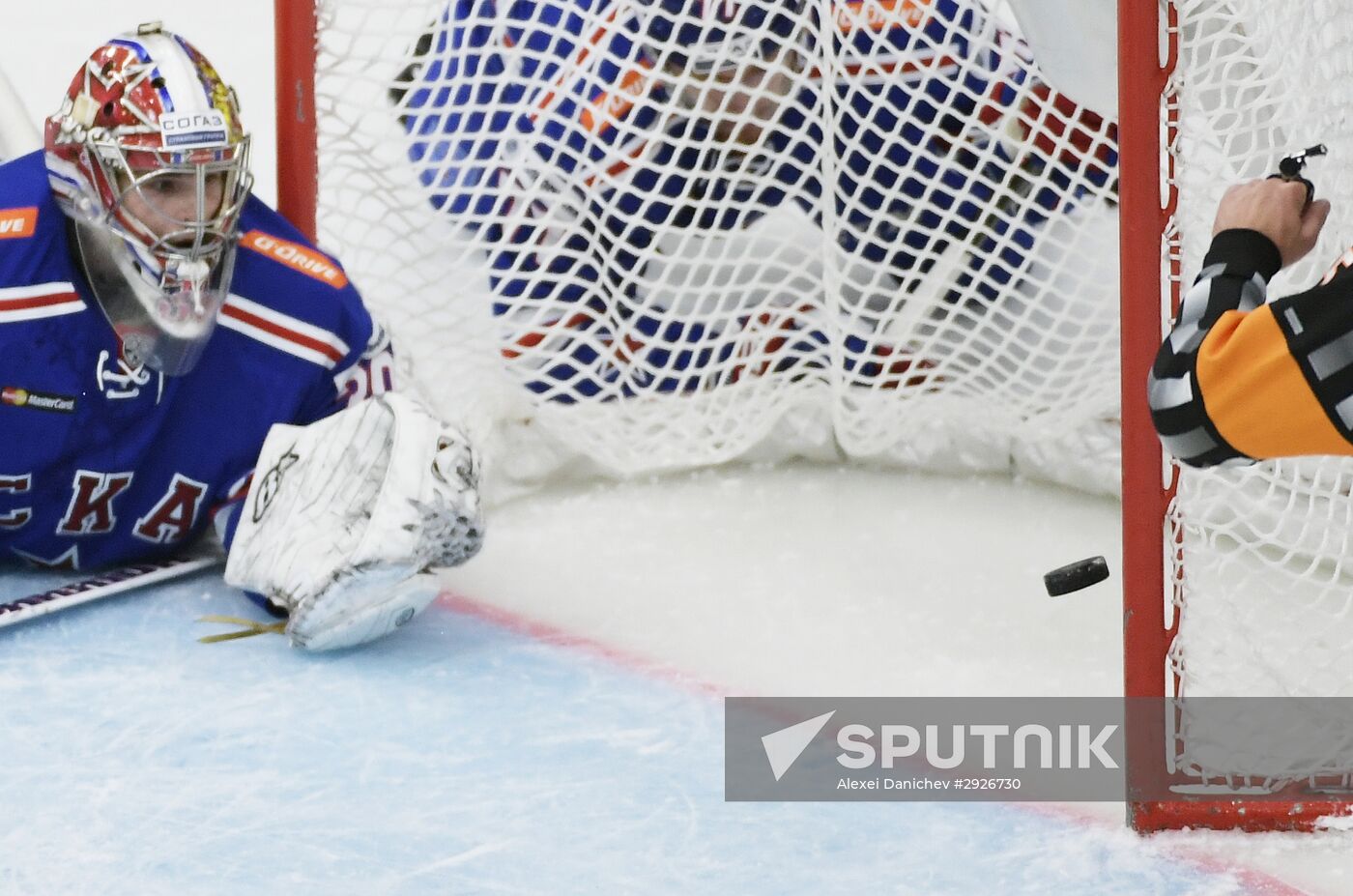 Kontinental Hockey League. SKA vs. Lada