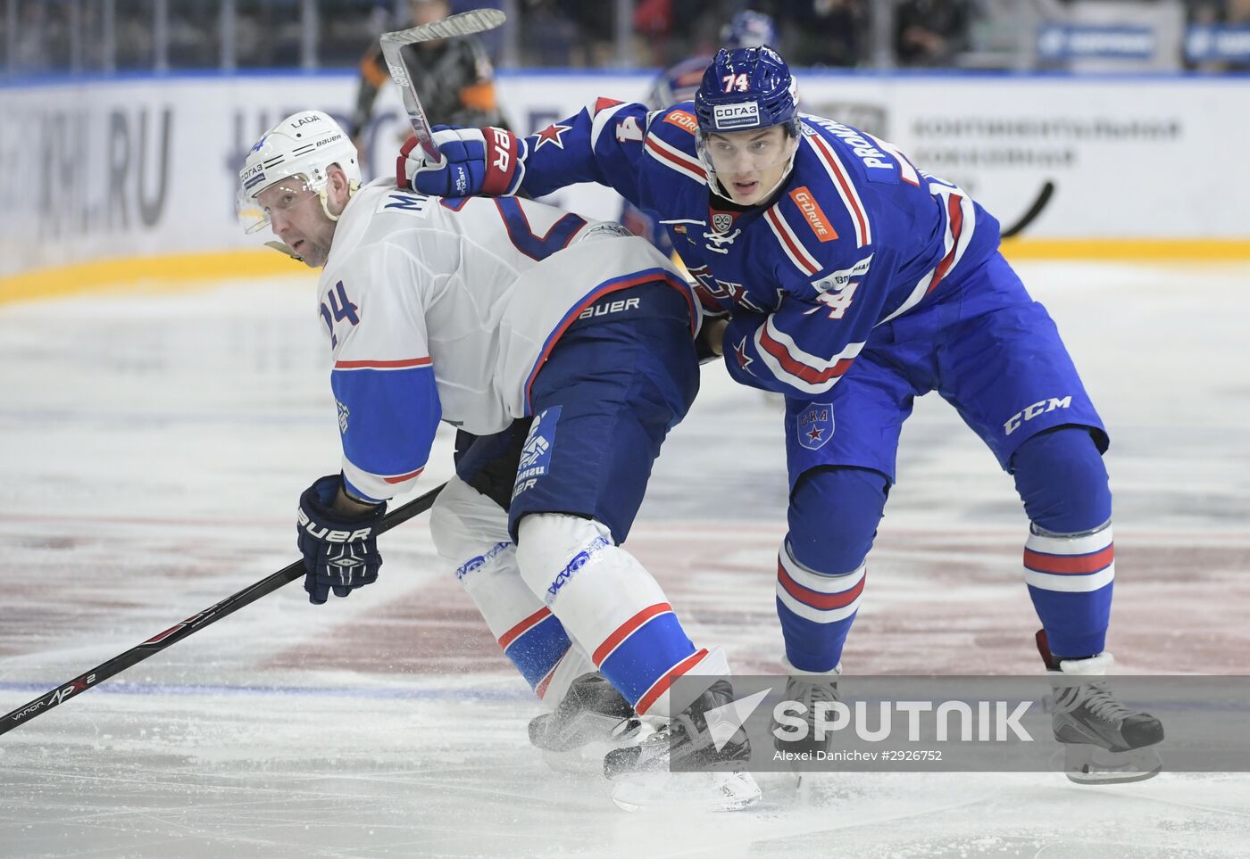 Kontinental Hockey League. SKA vs. Lada