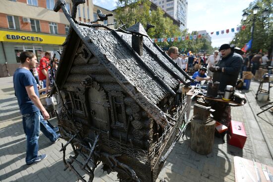 Russian artistic balcksmithing championship in Chelyabinsk