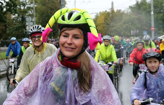 Tour De Krantz cycling event in Kaliningrad