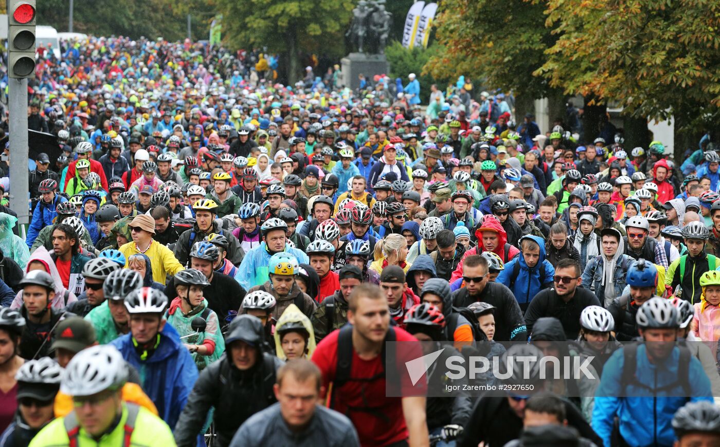 Tour De Krantz cycling event in Kaliningrad