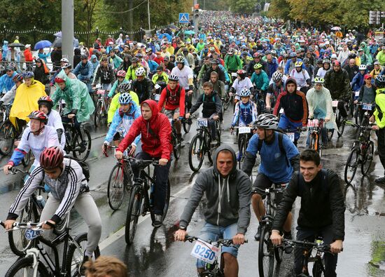 Tour De Krantz cycling event in Kaliningrad