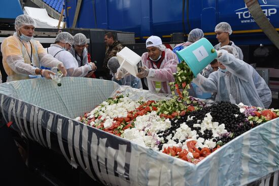 Greek salad festival as part of the Russia-Greece and Greece-Russia cross-cultural year